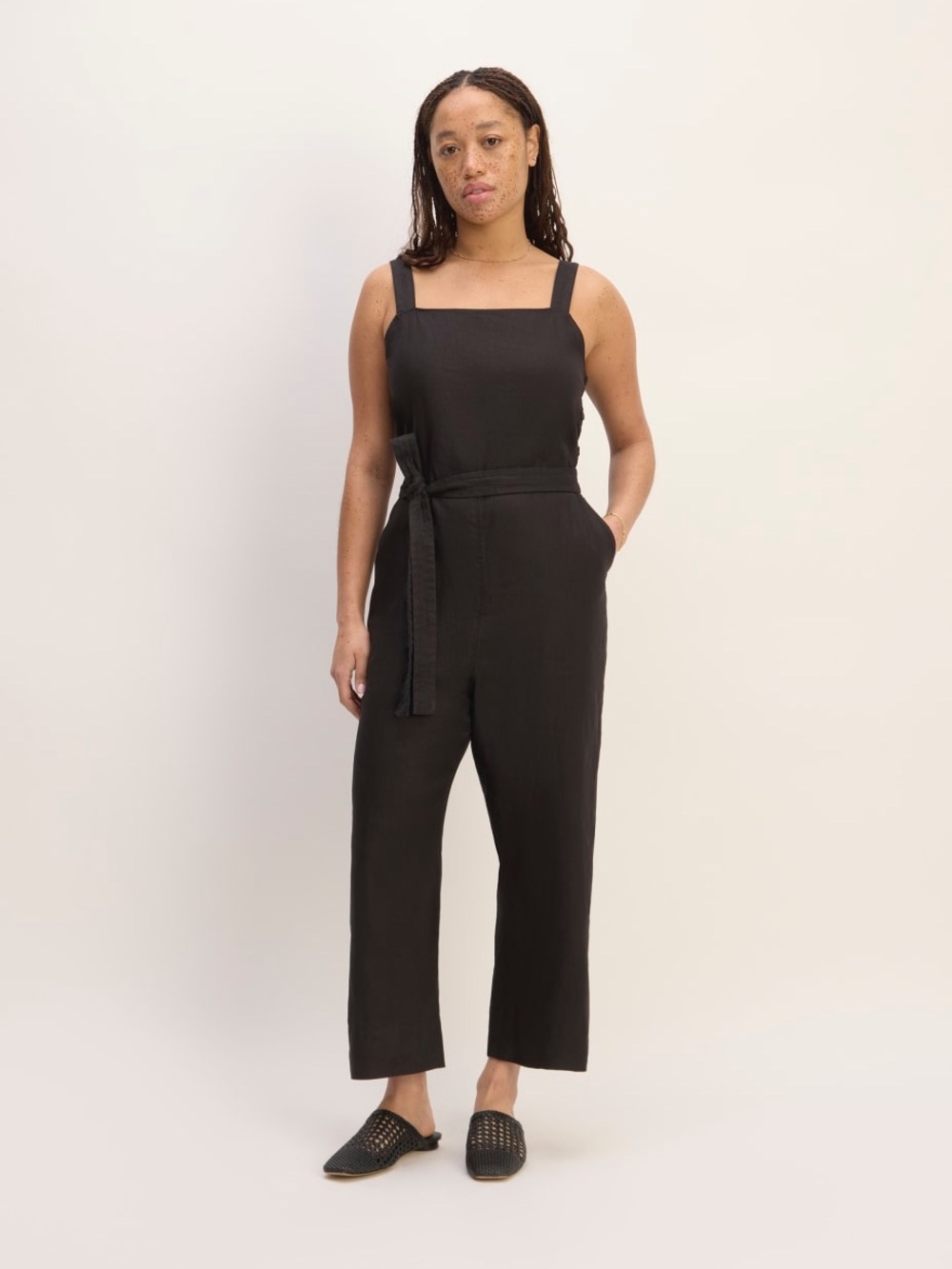 Everlane 100% linen black jumpsuit with belt. Size 00. Great condition